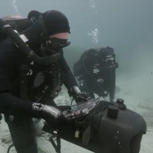 EOD clearance divers using Sonadive
